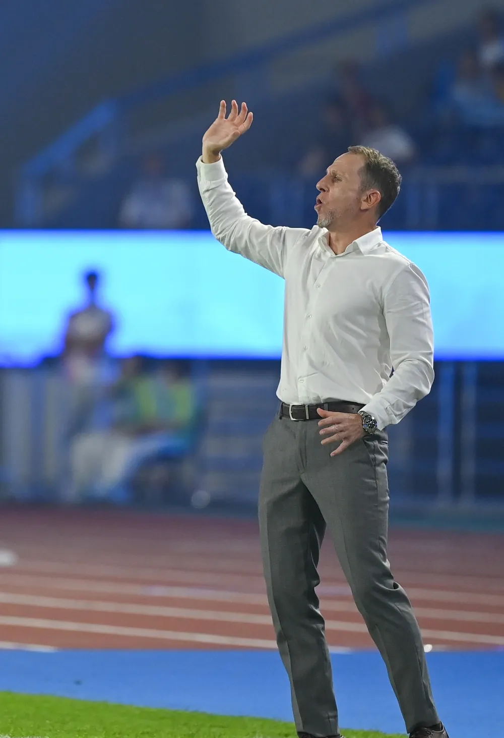 开云官方网站-波尔图发布备战花絮，加时末段调整名单，足总杯任务艰巨，训练强度明显提升(波尔图vs罗马进球网)