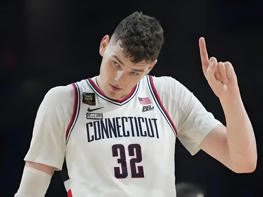 开云中国官网-包含波士顿凯尔特人门线救险备战亚冠波特兰开拓者战术微调备战全明星赛，北京国安围绕中超主帅复盘都惊呆了的词条